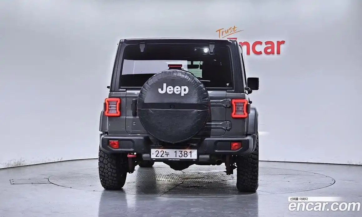 Jeep Wrangler 2019 2.0 автомат (гидро), фото 4