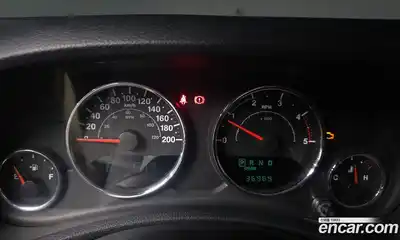 Jeep Wrangler 2013 2.8 автомат (гидро), миниатюра 8