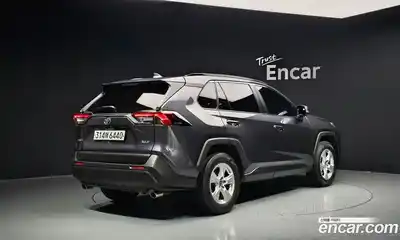 Toyota RAV4 2019 2.5 автомат (гидро), миниатюра 2 Toyota RAV4 2019 2.5 автомат (гидро), миниатюра 2