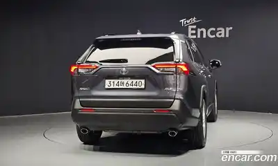Toyota RAV4 2019 2.5 автомат (гидро), миниатюра 4 Toyota RAV4 2019 2.5 автомат (гидро), миниатюра 4
