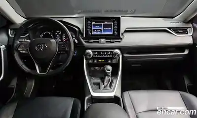 Toyota RAV4 2019 2.5 автомат (гидро), миниатюра 7 Toyota RAV4 2019 2.5 автомат (гидро), миниатюра 7