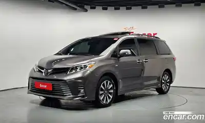 Toyota Sienna 2018 3.5 автомат (гидро), миниатюра 1 Toyota Sienna 2018 3.5 автомат (гидро), миниатюра 1