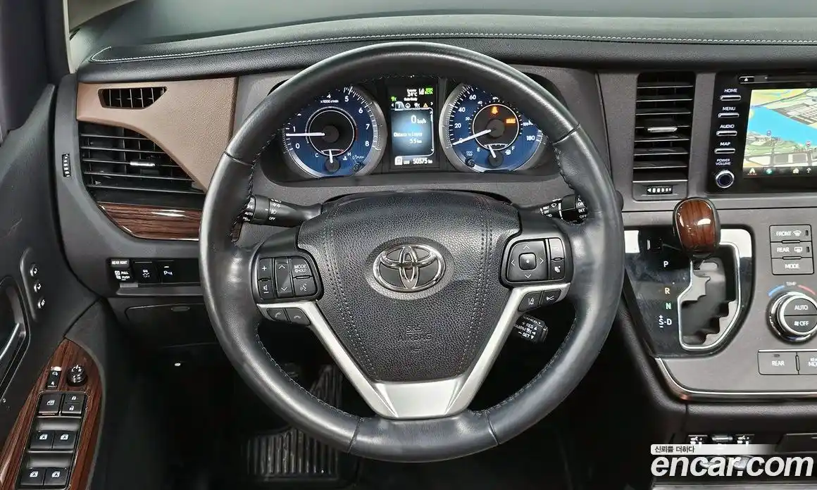 Toyota Sienna 2018 3.5 автомат (гидро), фото 19 Toyota Sienna 2018 3.5 автомат (гидро), фото 19