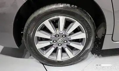 Toyota Sienna 2018 3.5 автомат (гидро), миниатюра 5 Toyota Sienna 2018 3.5 автомат (гидро), миниатюра 5