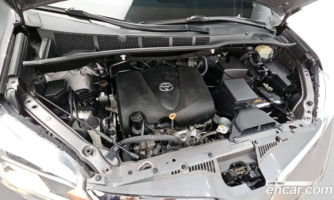 Toyota Sienna 2018 3.5 автомат (гидро), фото 6 Toyota Sienna 2018 3.5 автомат (гидро), фото 6