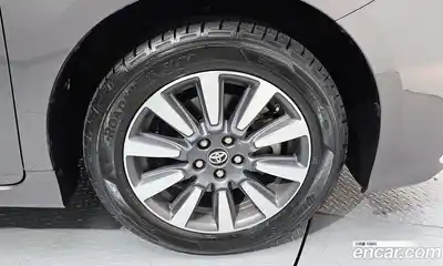 Toyota Sienna 2018 3.5 автомат (гидро), миниатюра 7 Toyota Sienna 2018 3.5 автомат (гидро), миниатюра 7
