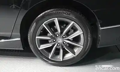 Honda Accord 2022 1.5 автомат (гидро), миниатюра 5
