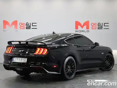 Ford Mustang 2022 5.0 автомат (гидро), миниатюра 3
