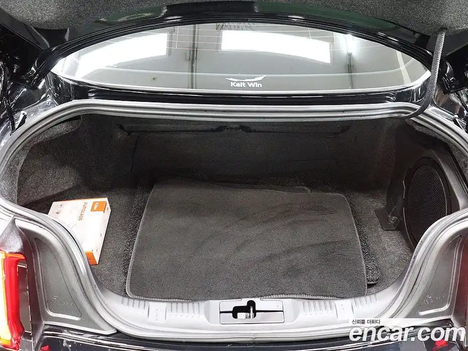 Ford Mustang 2022 5.0 автомат (гидро), фото 5