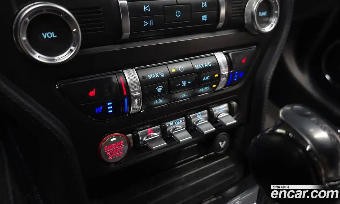 Ford Mustang 2019 5.0 автомат (гидро), фото 23