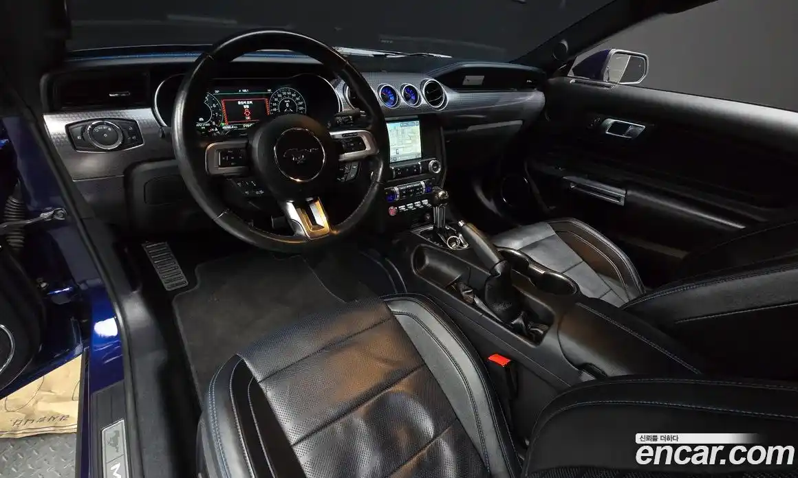 Ford Mustang 2019 5.0 автомат (гидро), фото 10
