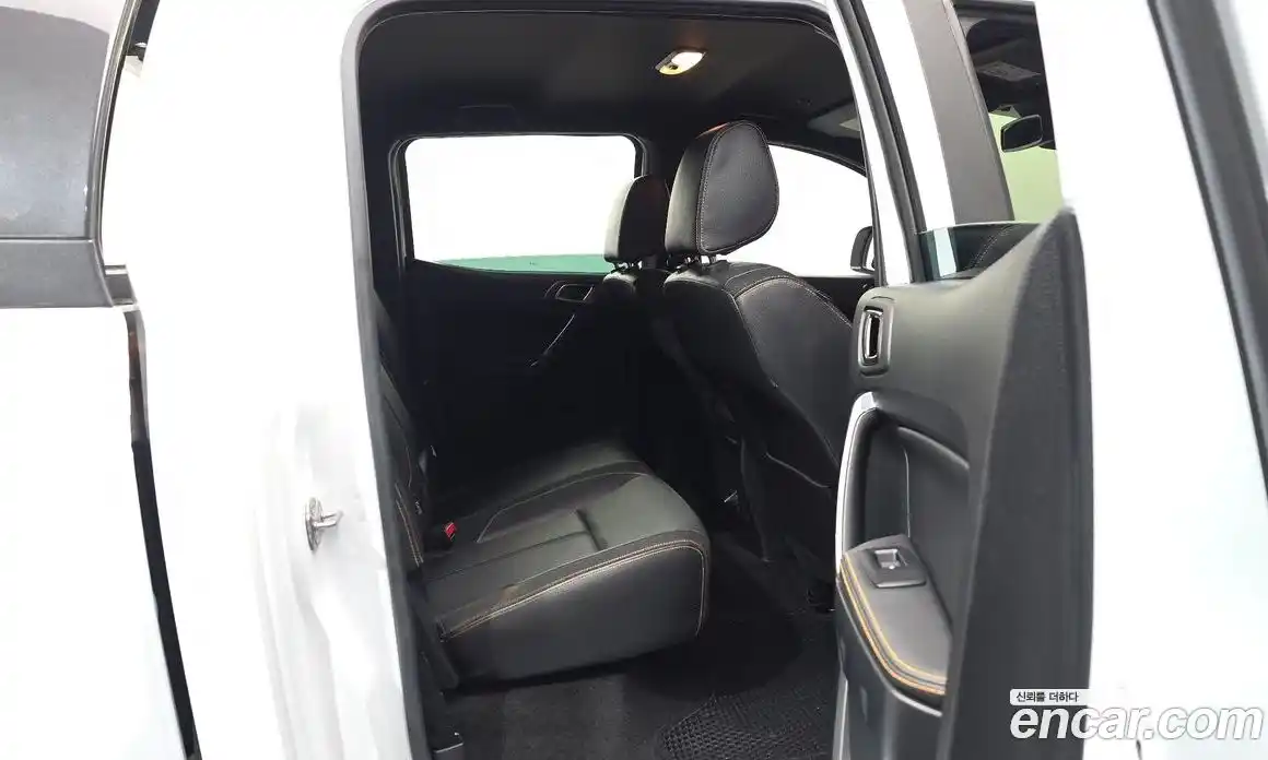 Ford Ranger 2022 2.0 автомат (гидро), фото 17