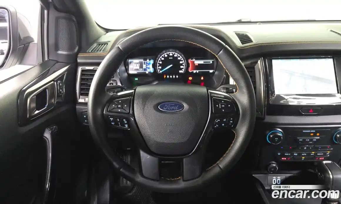 Ford Ranger 2022 2.0 автомат (гидро), фото 18