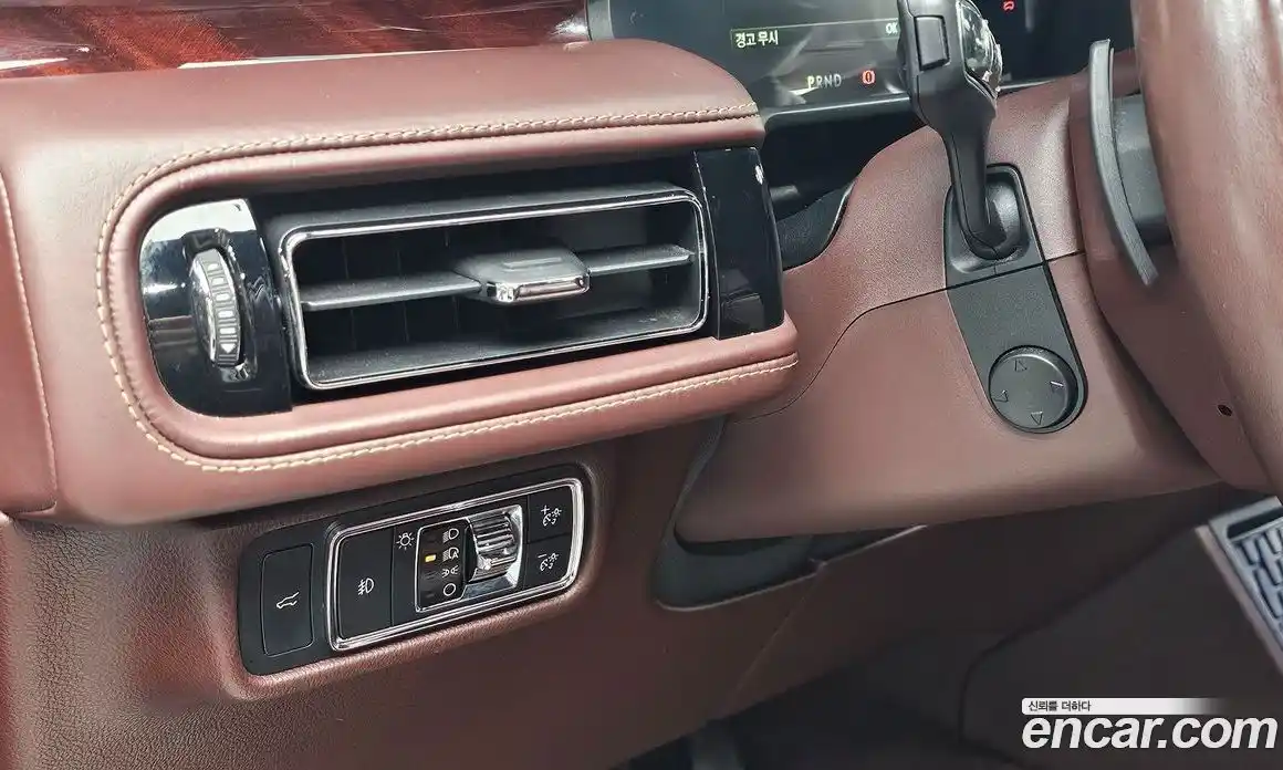 Lincoln Aviator 2021 3.0 автомат (гидро), фото 16 Lincoln Aviator 2021 3.0 автомат (гидро), фото 16