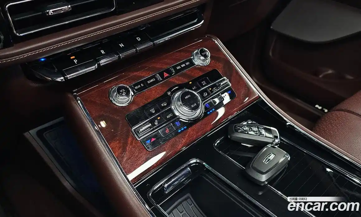 Lincoln Aviator 2021 3.0 автомат (гидро), фото 9 Lincoln Aviator 2021 3.0 автомат (гидро), фото 9