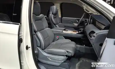 Lincoln Navigator 2020 3.5 автомат (гидро), миниатюра 11 Lincoln Navigator 2020 3.5 автомат (гидро), миниатюра 11