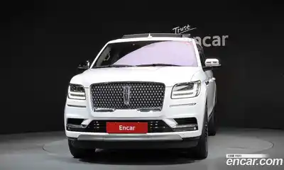 Lincoln Navigator 2020 3.5 автомат (гидро), миниатюра 3 Lincoln Navigator 2020 3.5 автомат (гидро), миниатюра 3