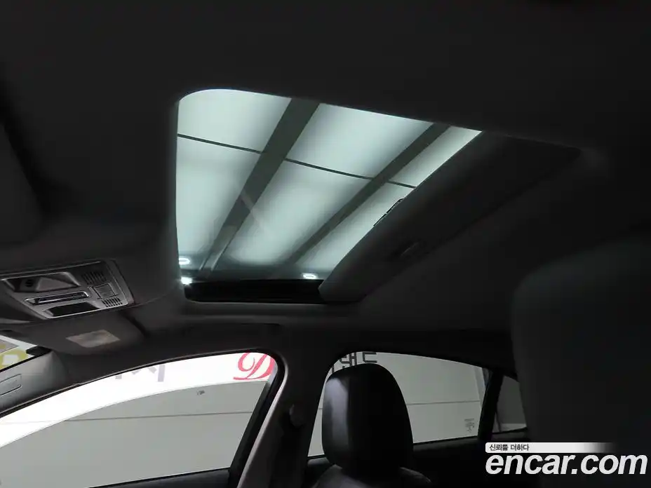 Jaguar XF 2014 2.0 автомат (гидро), фото 16 Jaguar XF 2014 2.0 автомат (гидро), фото 16