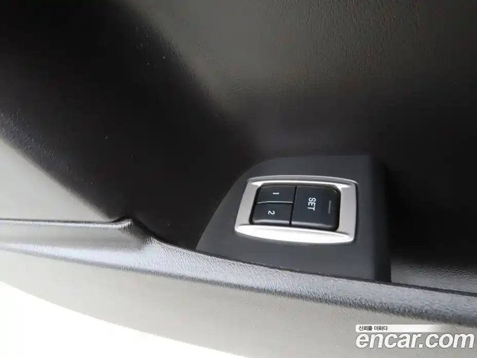 Jaguar XF 2014 2.0 автомат (гидро), фото 17 Jaguar XF 2014 2.0 автомат (гидро), фото 17