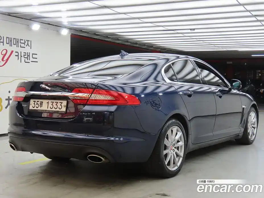 Jaguar XF 2014 2.0 автомат (гидро), фото 3 Jaguar XF 2014 2.0 автомат (гидро), фото 3