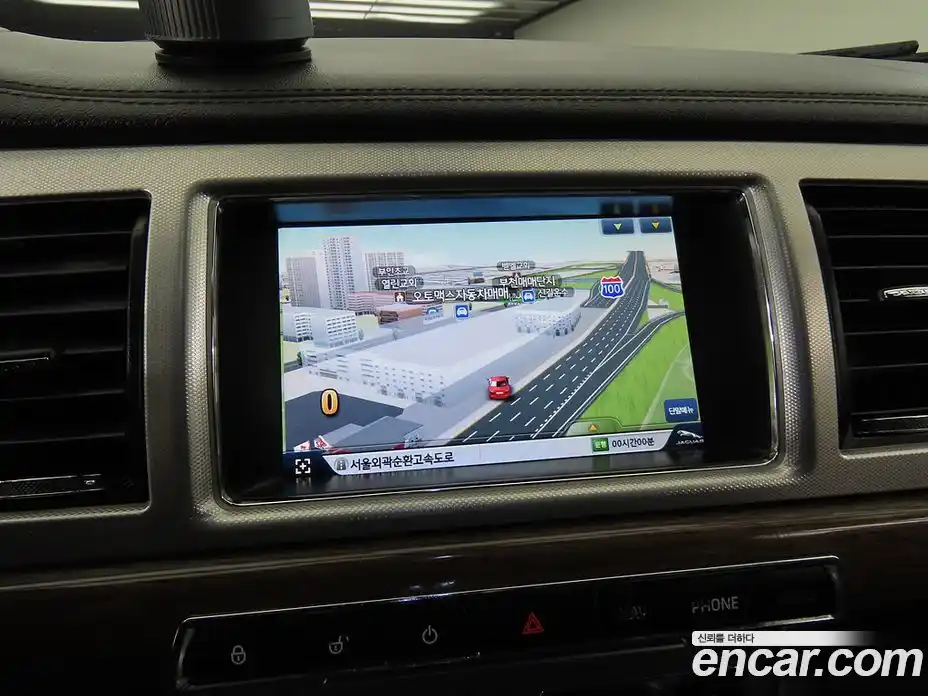 Jaguar XF 2014 2.0 автомат (гидро), фото 9 Jaguar XF 2014 2.0 автомат (гидро), фото 9