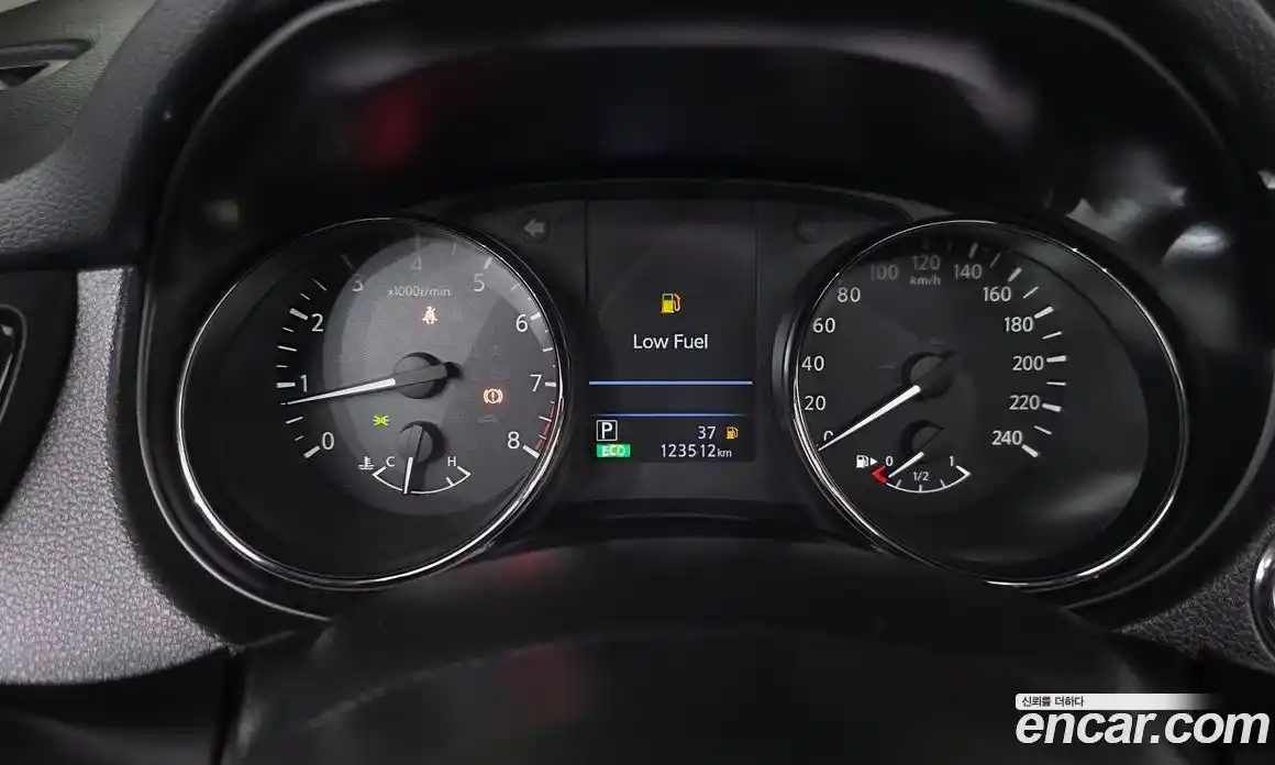 Nissan X-Trail 2018 2.5 автомат (гидро), фото 11 Nissan X-Trail 2018 2.5 автомат (гидро), фото 11