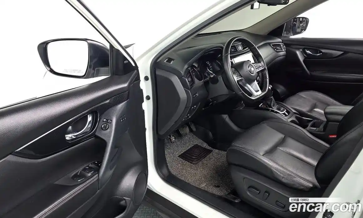 Nissan X-Trail 2018 2.5 автомат (гидро), фото 13 Nissan X-Trail 2018 2.5 автомат (гидро), фото 13