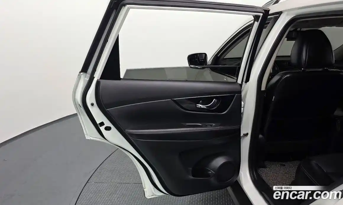 Nissan X-Trail 2018 2.5 автомат (гидро), фото 15 Nissan X-Trail 2018 2.5 автомат (гидро), фото 15