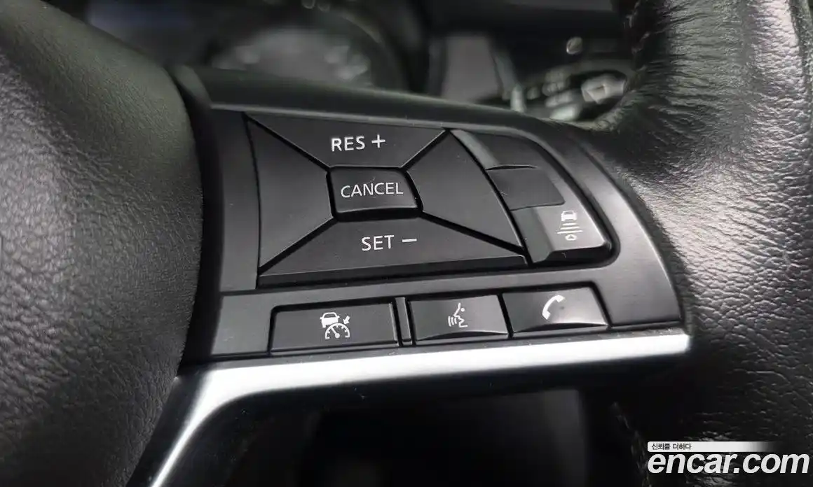 Nissan X-Trail 2018 2.5 автомат (гидро), фото 23 Nissan X-Trail 2018 2.5 автомат (гидро), фото 23