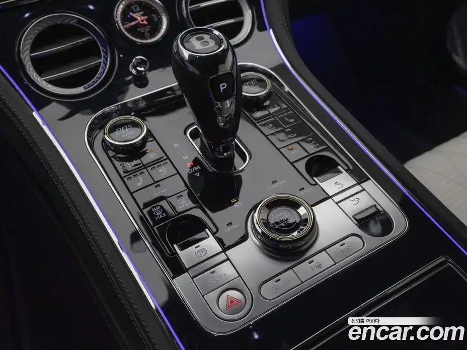 Bentley Continental 2024 4.0 автомат (гидро), фото 15 Bentley Continental 2024 4.0 автомат (гидро), фото 15