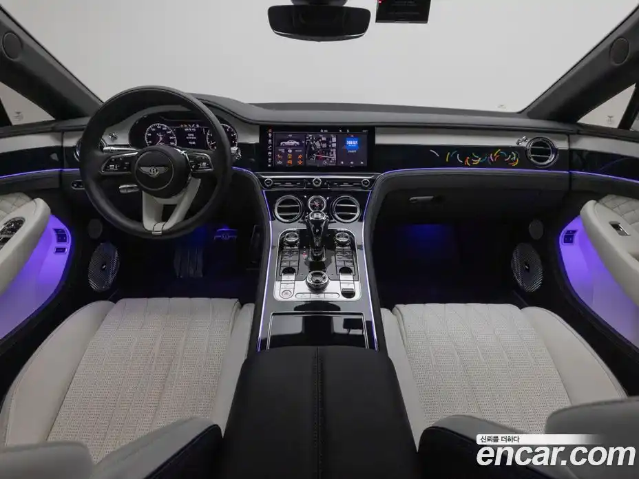 Bentley Continental 2024 4.0 автомат (гидро), фото 6 Bentley Continental 2024 4.0 автомат (гидро), фото 6
