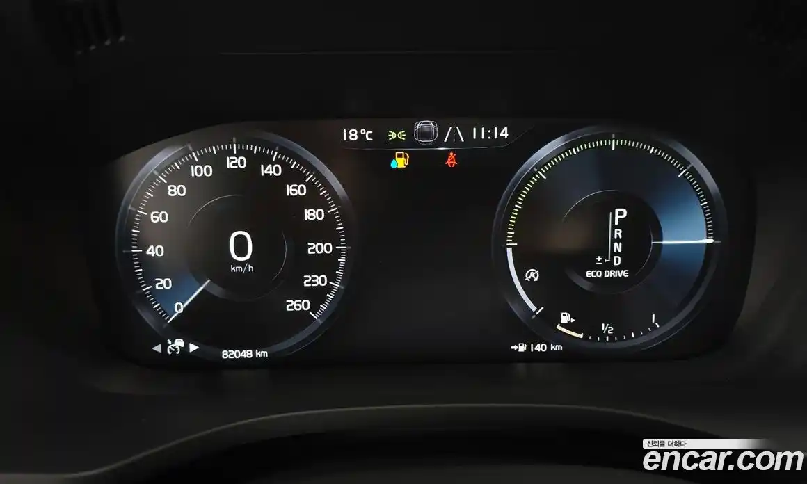 Volvo XC60 2019 2.0 автомат (гидро), фото 7