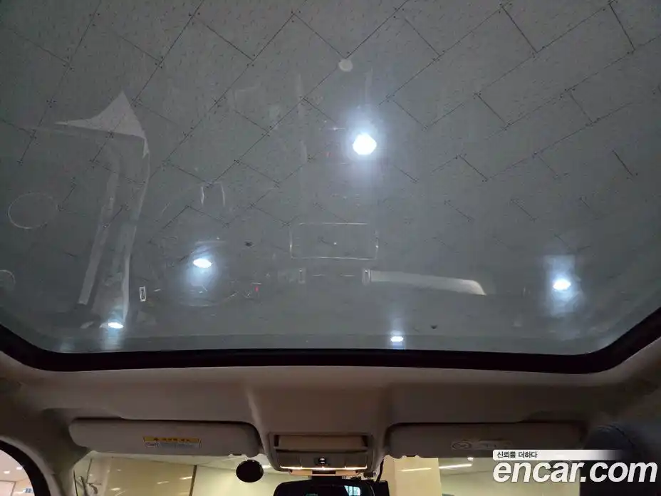 Land Rover Range Rover Evoque 2015 2.2 автомат (гидро), фото 17