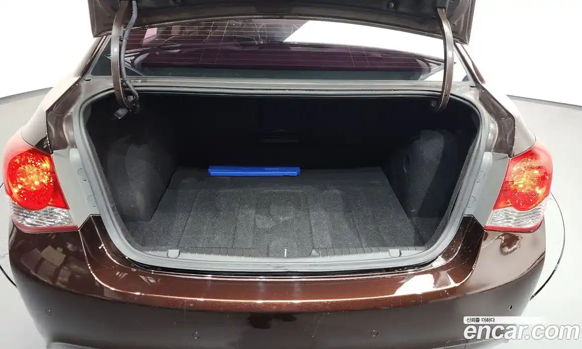 Chevrolet Cruze 2012 1.8 автомат (гидро), фото 20