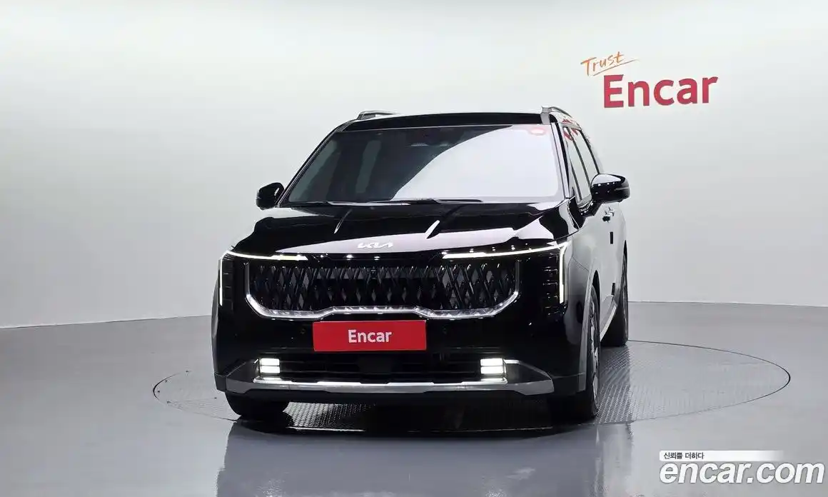 Kia Carnival 2023 2.2 автомат (гидро), фото 3
