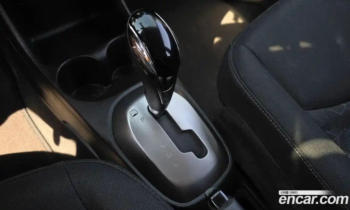 Chevrolet Spark 2016 1.0 автомат (гидро), фото 12