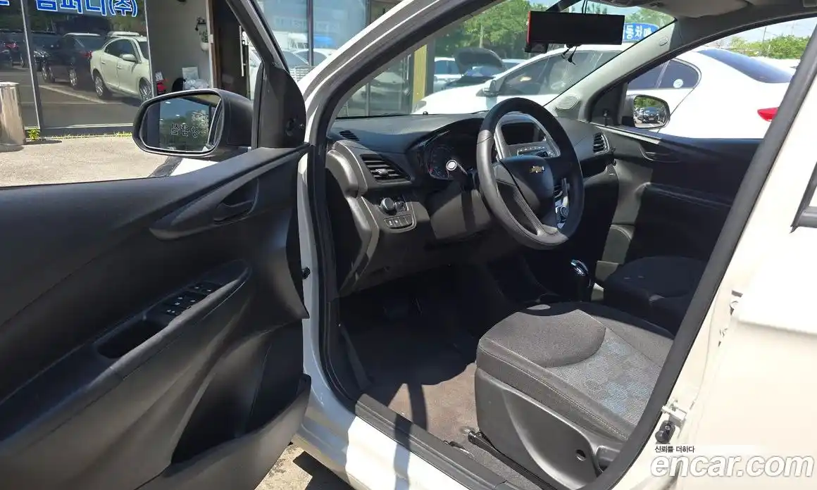 Chevrolet Spark 2016 1.0 автомат (гидро), фото 13