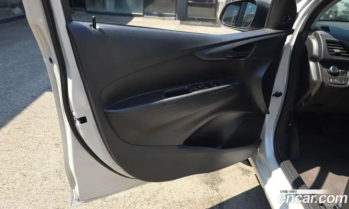 Chevrolet Spark 2016 1.0 автомат (гидро), фото 14