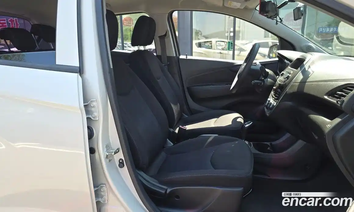 Chevrolet Spark 2016 1.0 автомат (гидро), фото 17