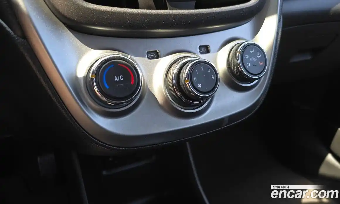 Chevrolet Spark 2016 1.0 автомат (гидро), фото 22