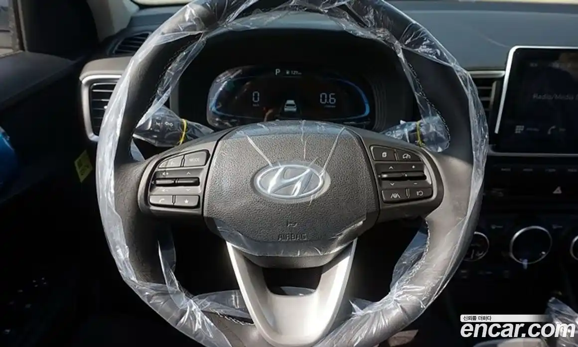 Hyundai Venue 2026 1.6 автомат (гидро), фото 11