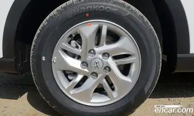 Hyundai Venue 2026 1.6 автомат (гидро), миниатюра 7