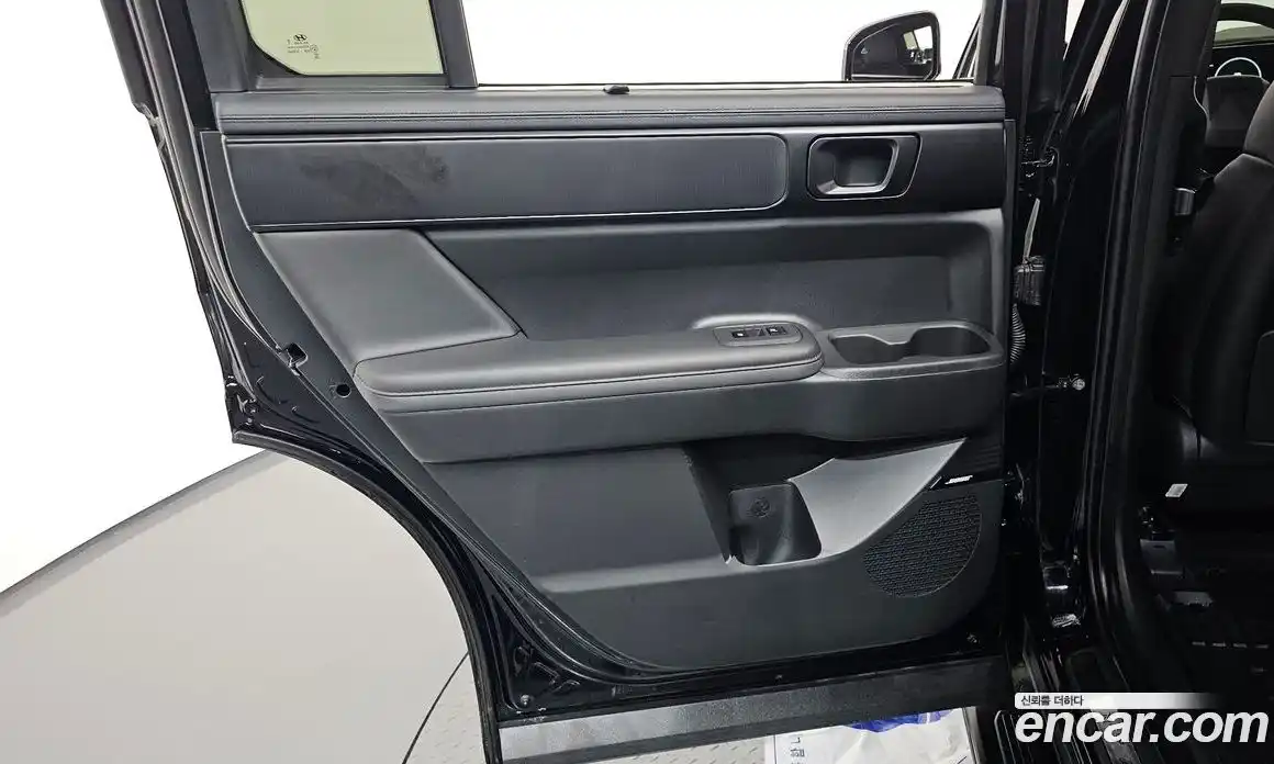 Hyundai Santa Fe 2024 2.5 автомат (гидро), фото 15