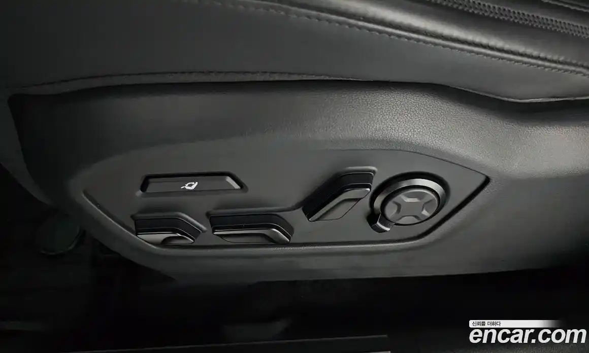 Hyundai Santa Fe 2024 2.5 автомат (гидро), фото 36