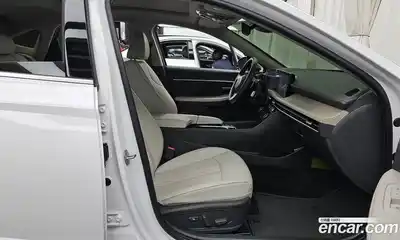 Hyundai Sonata 2024 1.6 автомат (гидро), миниатюра 11