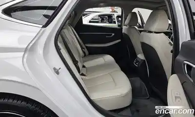 Hyundai Sonata 2024 1.6 автомат (гидро), миниатюра 12