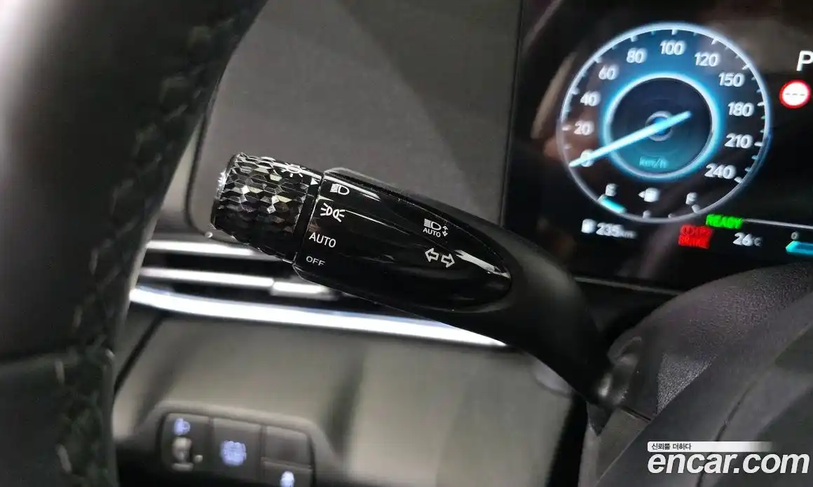Hyundai Avante 2025 1.6 автомат (гидро), фото 22