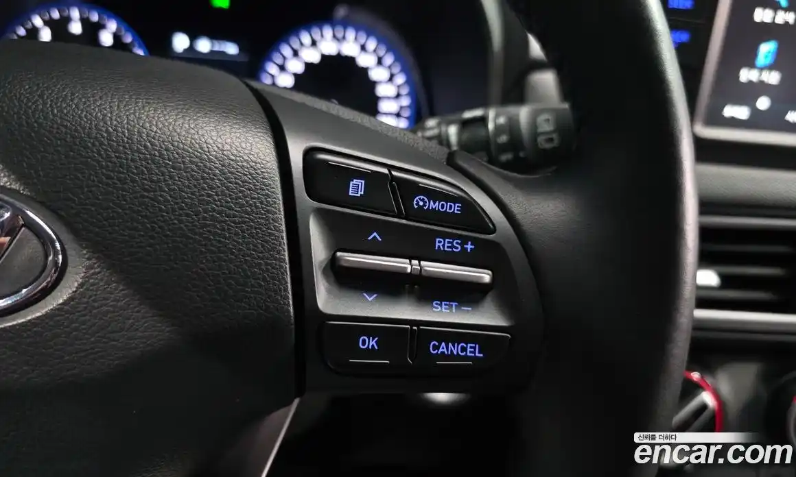 Hyundai Kona 2018 1.6 автомат (гидро), фото 18