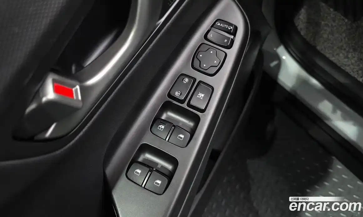 Hyundai Kona 2018 1.6 автомат (гидро), фото 19