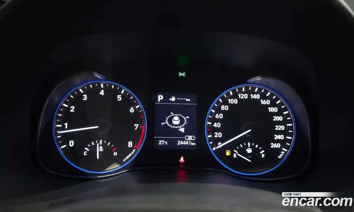 Hyundai Kona 2018 1.6 автомат (гидро), фото 8